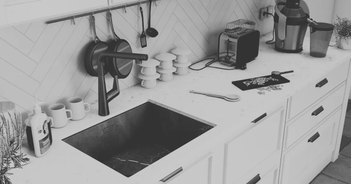 Nine Stylish Kitchen Sink Designs To Enhance Your Decor